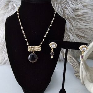Elegant Gold and Black Necklace and Earring Set
